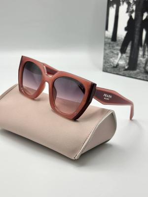 Prada Kırmızı İthal Kadın Güneş Gözlüğü  G2070-VLL